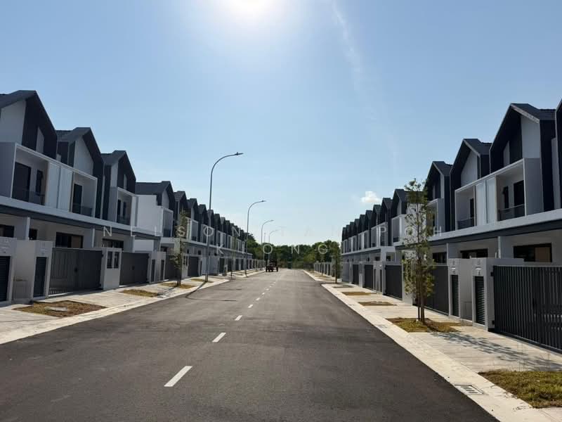 Terraced House for Sale in Bandar Dato Onn (Tebrau) - Nelson Tan Poh Kiong - Exterior - PropertyGuru.com.my
