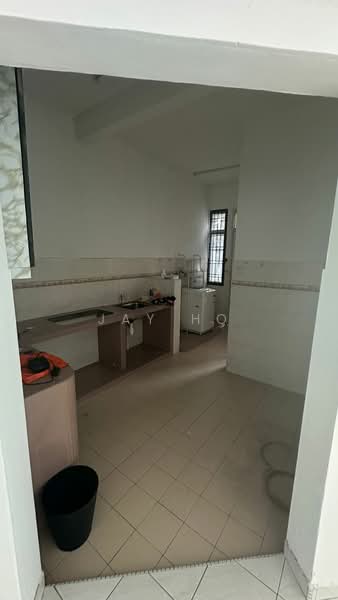 2-storey Terraced House for Rent in Bukit Indah (Iskandar Puteri (Nusajaya)) - Jay Ho - Kitchen - PropertyGuru.com.my