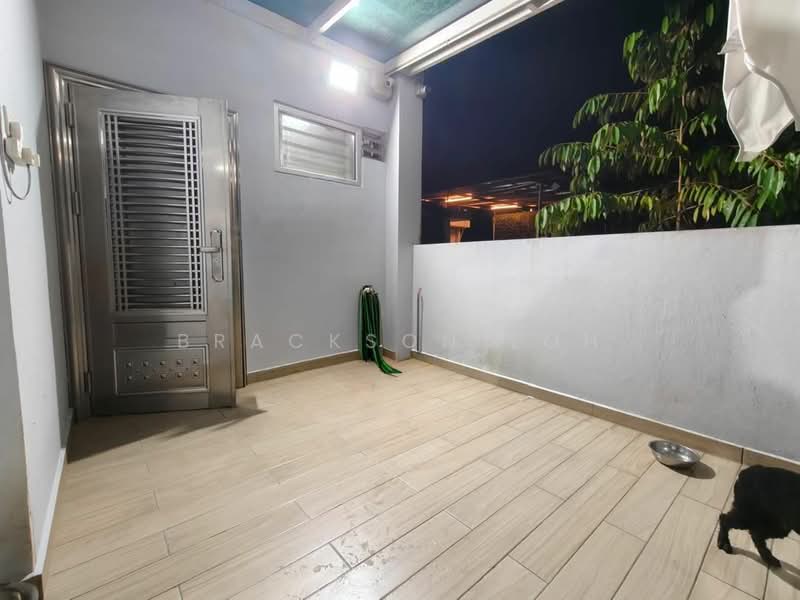 2.5-storey Terraced House for Sale in Wangsa Maju (Setapak) - Brackson Loh - Balcony - PropertyGuru.com.my