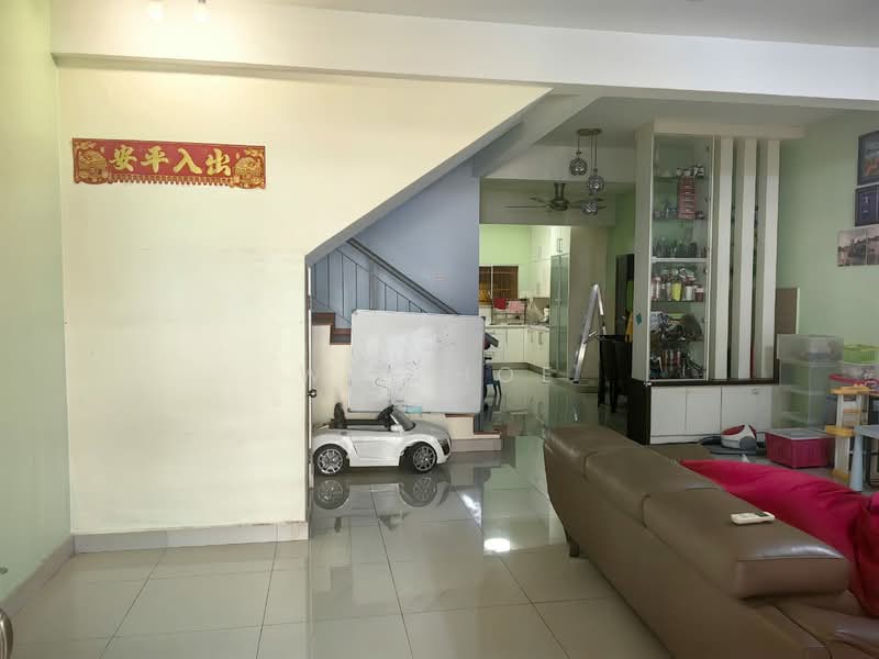 2-storey Terraced House for Rent in Taman Putra Impiana (Puchong) - Wai Hoe - Living Room - PropertyGuru.com.my