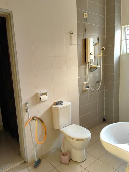 2-storey Terraced House for Rent in Taman Putra Impiana (Puchong) - Wai Hoe - Bathroom - PropertyGuru.com.my