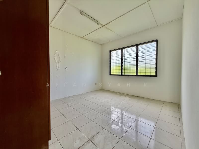 Flat for Sale at Flat Taman Dagang - Affan Syahir - Interior - PropertyGuru.com.my