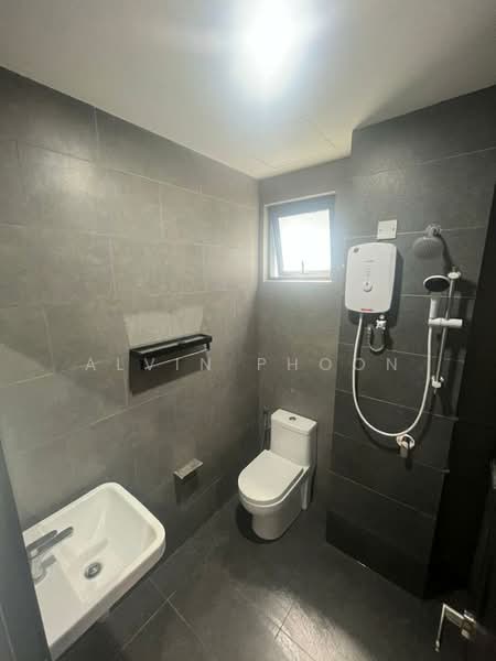 Servis Apartment untuk Disewa di Neu Suites - Alvin Phoon - Bathroom - PropertyGuru.com.my
