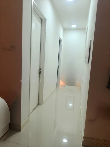 Condominium for Rent at Scenaria @ North Kiara Hills - Renetta Jau - Corridor - PropertyGuru.com.my