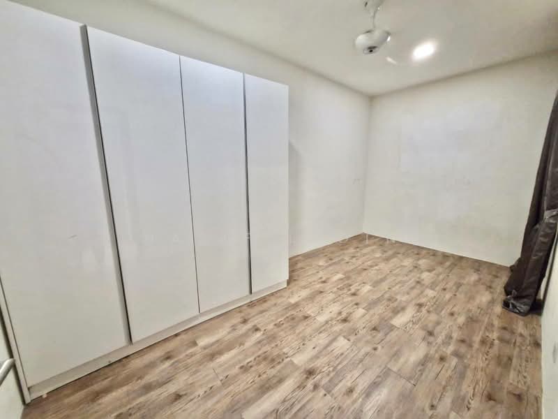 Condominium for Rent at Lakefront Residence - Hasif Ludin - PropertyGuru.com.my