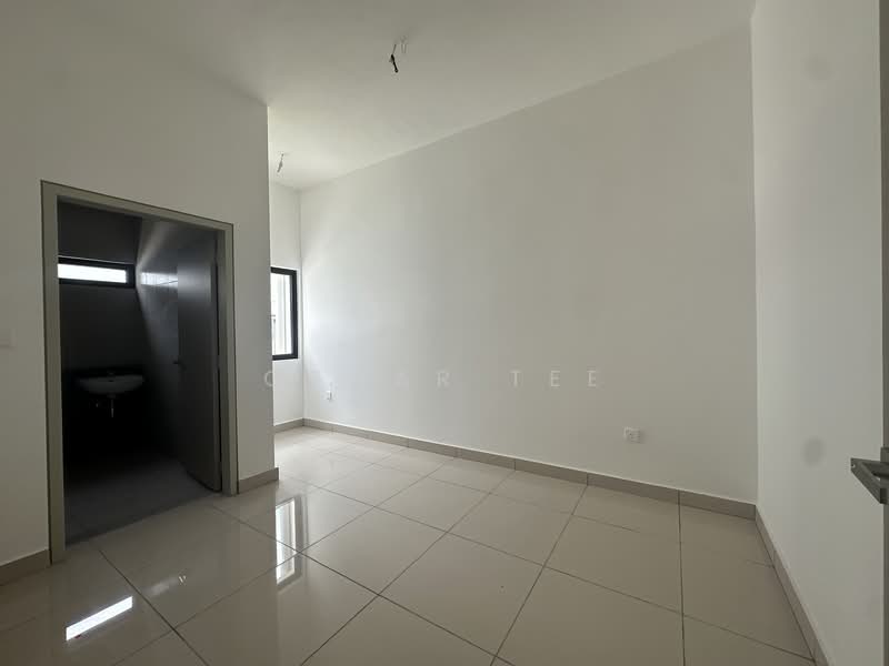2-storey Terraced House for Sale in Bandar Bukit Raja (Klang) - Oscar Tee - Interior - PropertyGuru.com.my