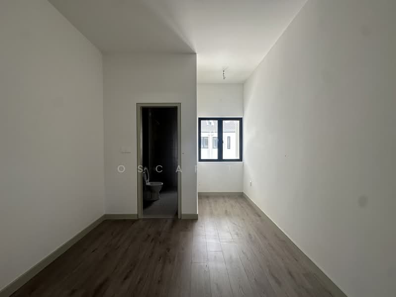 2-storey Terraced House for Sale in Bandar Bukit Raja (Klang) - Oscar Tee - PropertyGuru.com.my