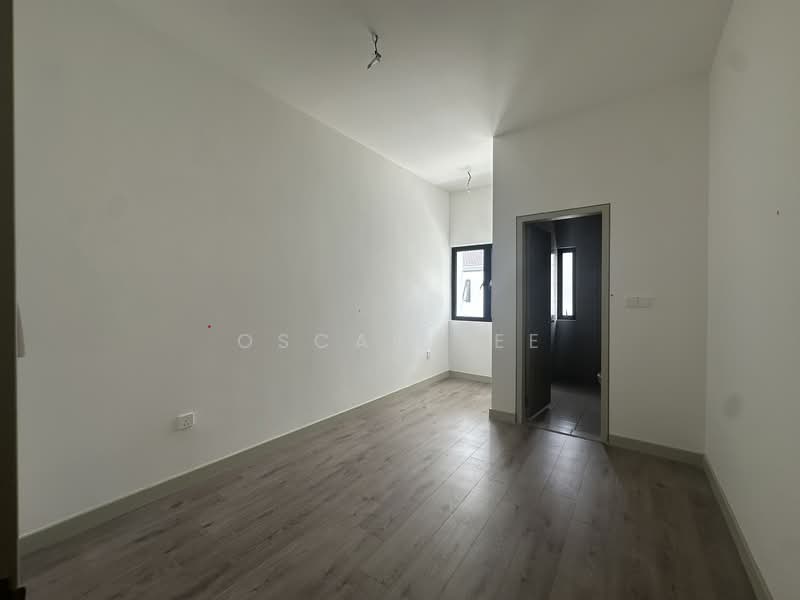 2-storey Terraced House for Sale in Bandar Bukit Raja (Klang) - Oscar Tee - PropertyGuru.com.my