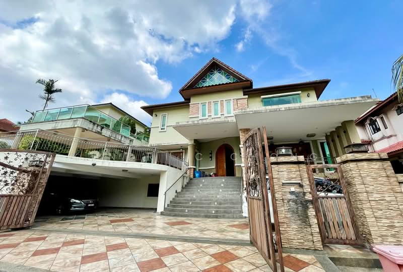 Bungalow for Rent in Petaling Jaya (Selangor) - Kendriic Chong - Exterior - PropertyGuru.com.my