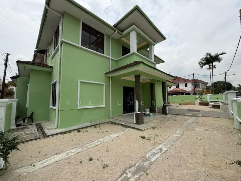 2-storey Terraced House for Sale in Bandar Seri Alam (Masai) - Yuki Cheng - Exterior - PropertyGuru.com.my