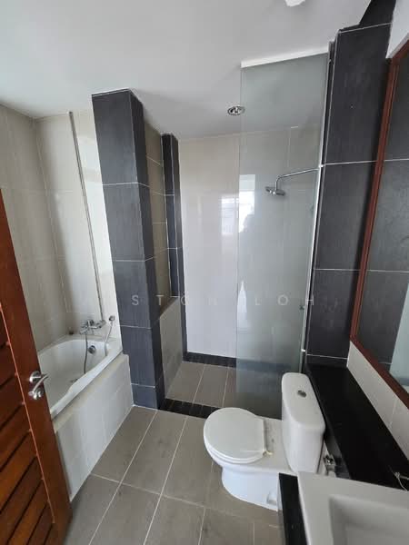 Condominium for Sale at H Residence (One Ritz Residence / Kelawai View) - Alston Loh - Bathroom - PropertyGuru.com.my