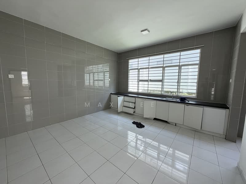 Semi-Detached House for Sale in Taman Setia Impian (Kajang) - Max Lee - Kitchen - PropertyGuru.com.my