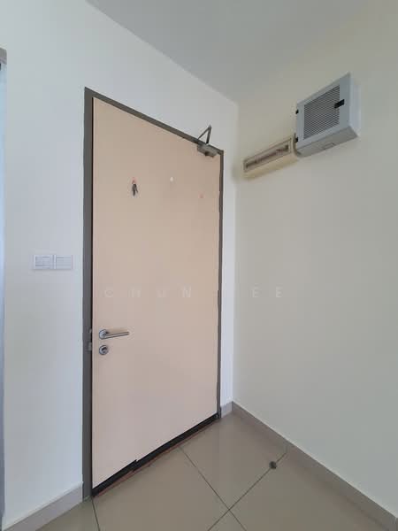 Servis Apartment untuk Dijual di Platinum Lake PV 21 - Chun Yee - Entrance - PropertyGuru.com.my