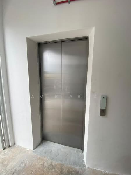 Kilang untuk Dijual di Batu Caves (Selangor) - Amir Abas - Corridor - PropertyGuru.com.my