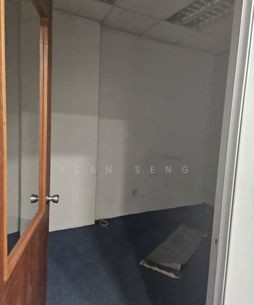 Office for Sale in Petaling Jaya (Selangor) - Sean Seng - Interior - PropertyGuru.com.my