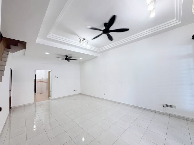 2-storey Terraced House for Sale in Taman JP Perdana (Johor Bahru) - Bess Wong - Living Room - PropertyGuru.com.my