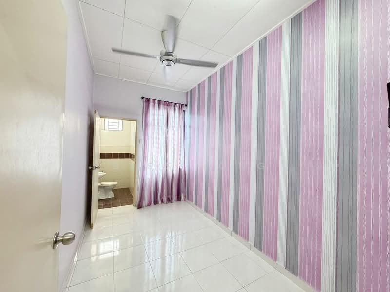 2-storey Terraced House for Sale in Taman JP Perdana (Johor Bahru) - Bess Wong - Bathroom - PropertyGuru.com.my