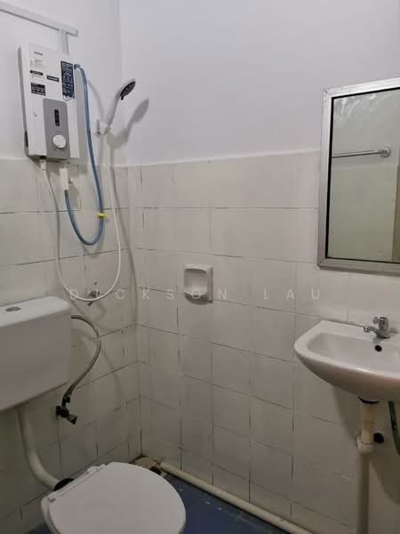 Flat for Sale at Fortune Court - Dickson Lau - Bathroom - PropertyGuru.com.my