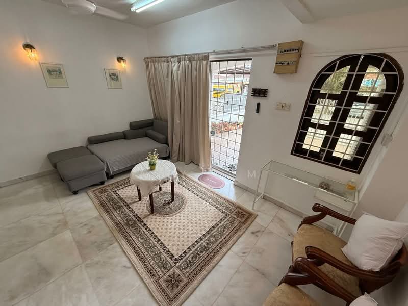 2-storey Terraced House for Rent in SS19 (Subang Jaya) - Amy Sim - Living Room - PropertyGuru.com.my