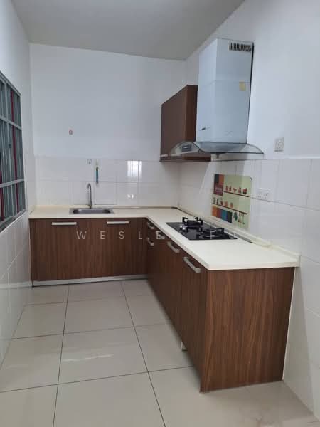 Kondominium untuk Dijual di Koi Prima Condominium - Wesley Fu - Kitchen - PropertyGuru.com.my