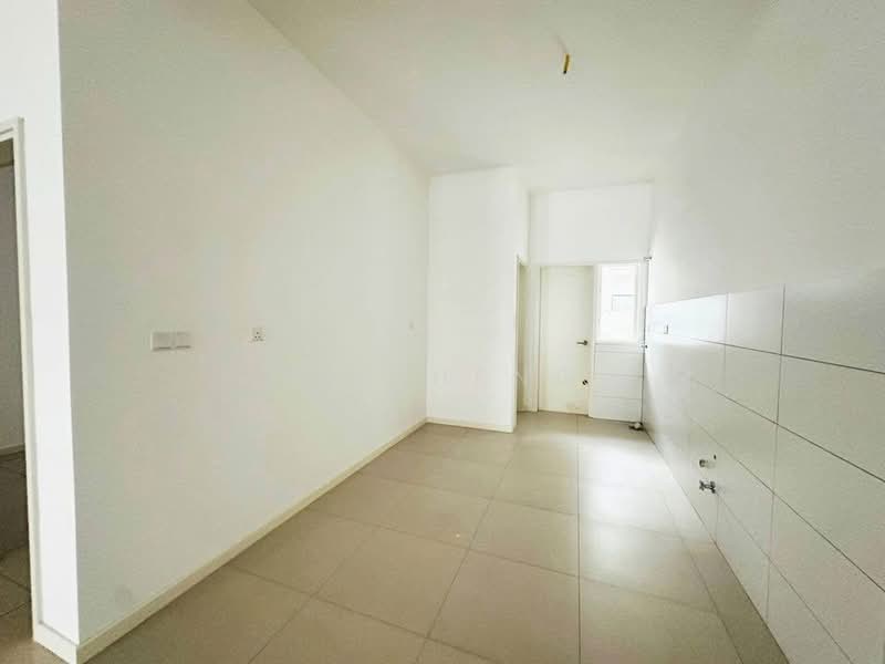 2-storey Terraced House for Sale in Kota Emerald (Rawang) - Ivy Heng - Kitchen - PropertyGuru.com.my