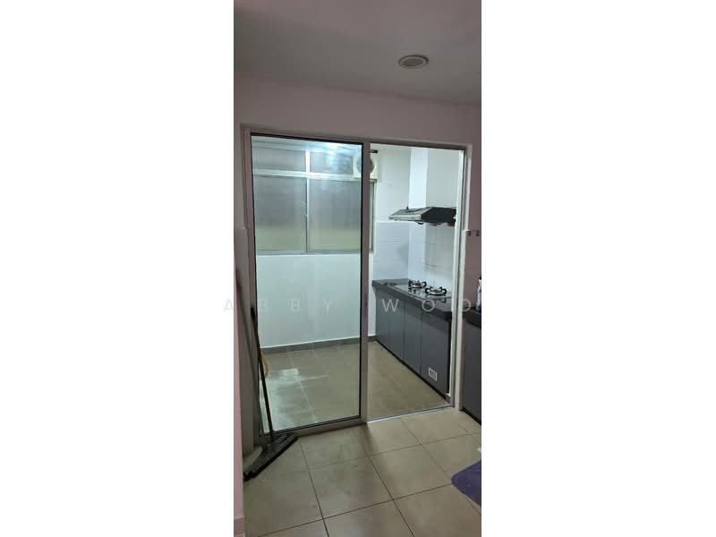 Pangsapuri untuk Disewa di Trifolis - Abby Woo - Kitchen - PropertyGuru.com.my