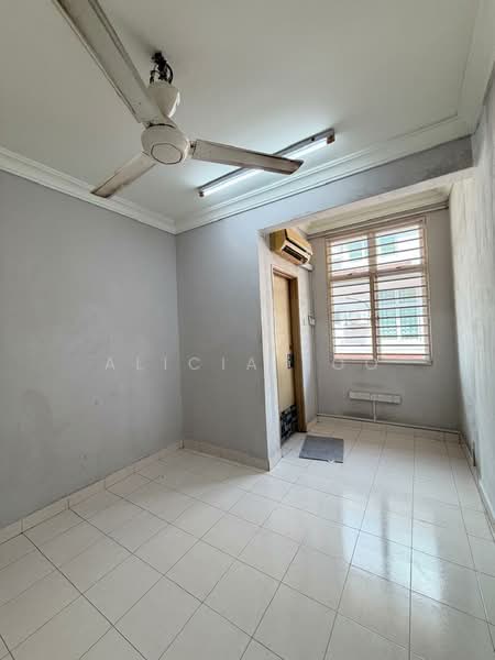 3-storey Terraced House for Rent in Laman Rimbunan (Kepong) - Alicia Soo - Interior - PropertyGuru.com.my