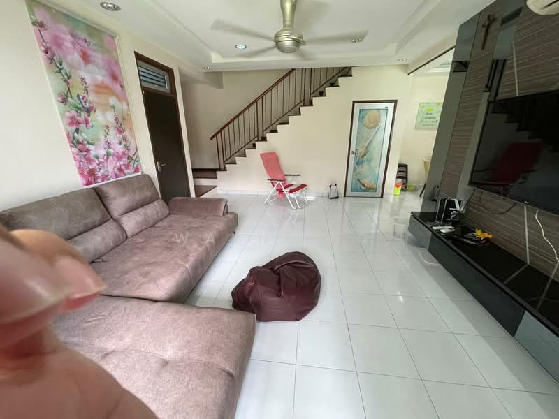 Rumah Teres 2 Tingkat untuk Dijual di Mutiara Rini (Skudai) - Wayne Ng - Living Room - PropertyGuru.com.my