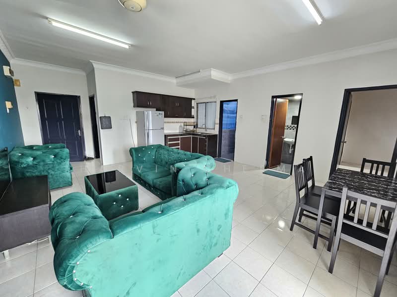 Pangsapuri untuk Disewa di Bayu Puteri - Harvin Cheema - Living Room - PropertyGuru.com.my