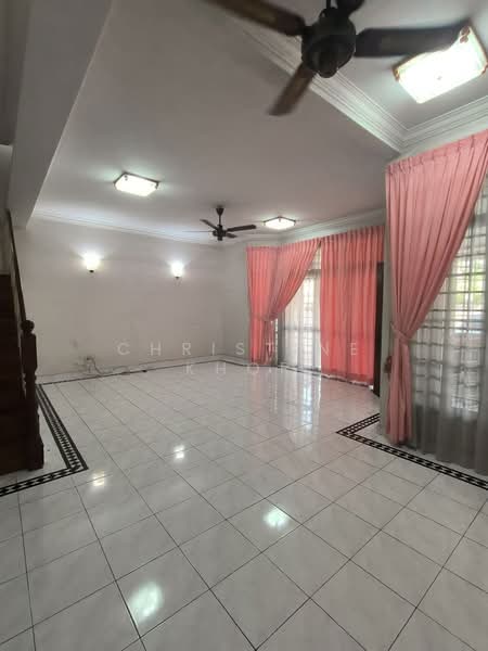 Rumah Teres 2 Tingkat untuk Dijual di Taman Molek (Johor Bahru) - Christine Khor - Living Room - PropertyGuru.com.my