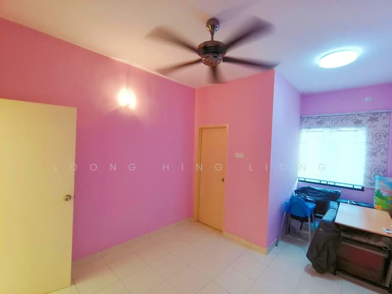 Rumah Teres 2 Tingkat untuk Disewa di Taman Seri Austin (Tebrau) - Loong Hing Liong - Interior - PropertyGuru.com.my
