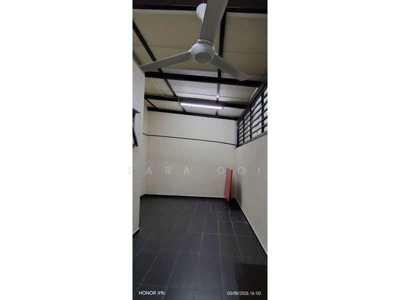 Rumah Teres 2 Tingkat untuk Dijual di Klang (Selangor) - Sara Ooi - Balcony - PropertyGuru.com.my
