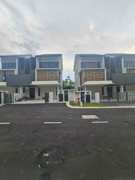 Semi-Detached House for Sale in Bukit Jalil (Kuala Lumpur) - Shu Wai - Exterior - PropertyGuru.com.my