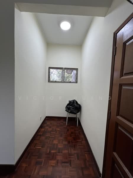 Rumah Banglo untuk Dijual di Seksyen 4 (Shah Alam) - Victor Huang - Bedroom - PropertyGuru.com.my