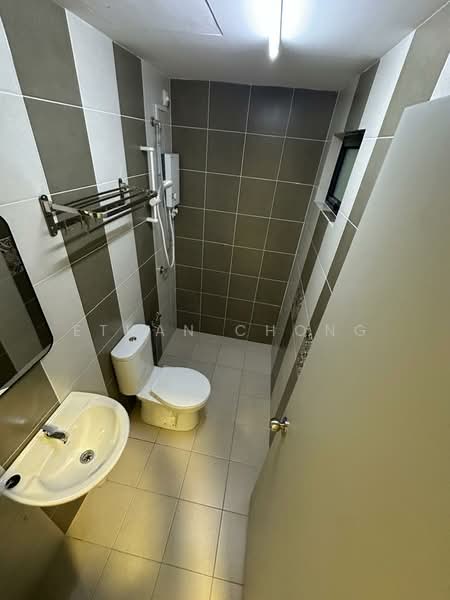 Condominium for Rent at Residensi Emas - Ethan Chong - Bathroom - PropertyGuru.com.my