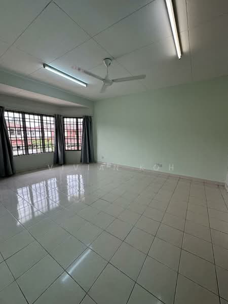 2-storey Terraced House for Rent in Bandar Bukit Tinggi (Klang) - Vivian Koh - PropertyGuru.com.my