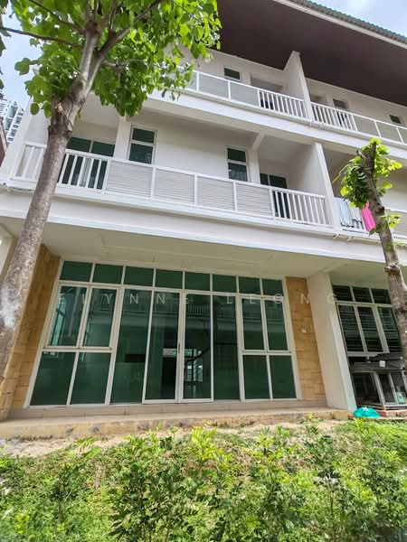 Townhouse for Sale in Jelutong (Penang) - Elynne Leong - Exterior - PropertyGuru.com.my
