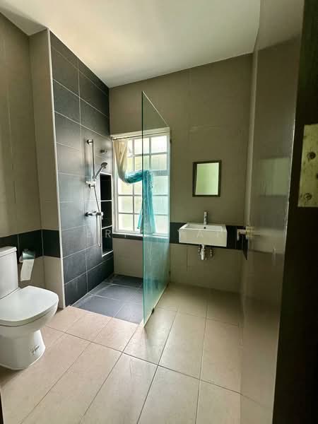 2.5-storey Terraced House for Sale in Setia Eco Glades (Cyberjaya) - Eric Yap - Bathroom - PropertyGuru.com.my