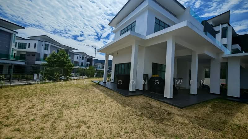 Bungalow House untuk Dijual di Taman Puncak Saujana (Kajang) - Chang Hoong Wen - Exterior - PropertyGuru.com.my