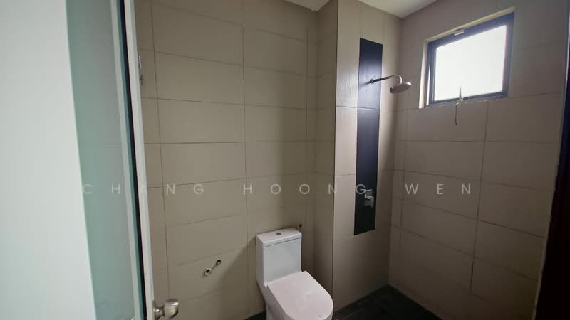 Bungalow House untuk Dijual di Taman Puncak Saujana (Kajang) - Chang Hoong Wen - Bathroom - PropertyGuru.com.my