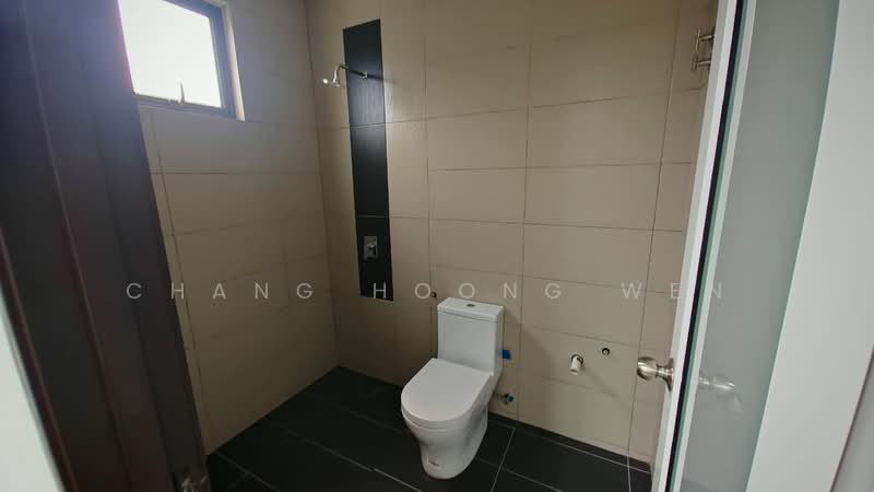 Bungalow House untuk Dijual di Taman Puncak Saujana (Kajang) - Chang Hoong Wen - Bathroom - PropertyGuru.com.my