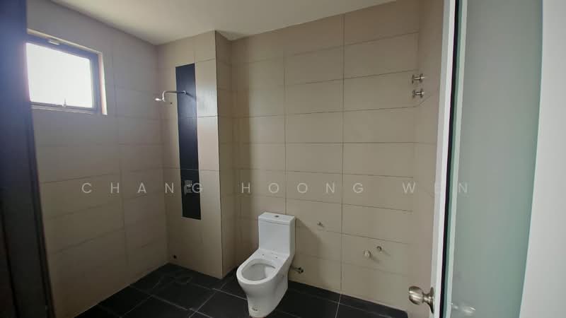 Bungalow House untuk Dijual di Taman Puncak Saujana (Kajang) - Chang Hoong Wen - Bathroom - PropertyGuru.com.my