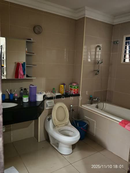 Rumah Banglo untuk Dijual di Bandar Damai Perdana (Cheras) - Kweenie Chong - Bathroom - PropertyGuru.com.my