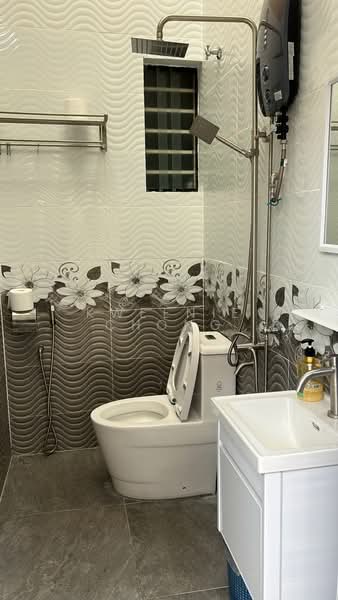 Rumah Banglo untuk Dijual di Bandar Damai Perdana (Cheras) - Kweenie Chong - Bathroom - PropertyGuru.com.my