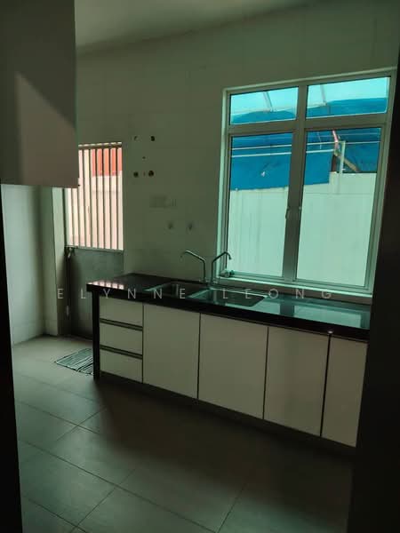 Townhouse for Sale in Jelutong (Penang) - Elynne Leong - Kitchen - PropertyGuru.com.my