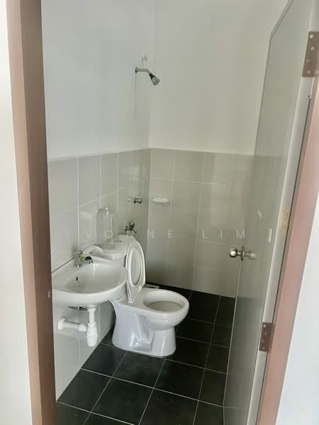 2-storey Terraced House for Sale in Taman Pulai Mutiara (Iskandar Puteri (Nusajaya)) - Yvonne Lim - Bathroom - PropertyGuru.com.my