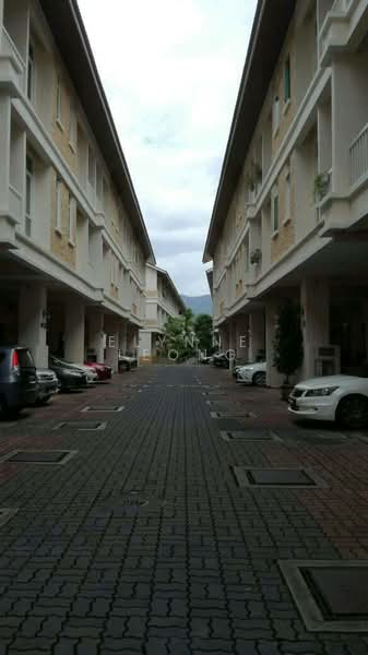 Townhouse for Sale in Jelutong (Penang) - Elynne Leong - Exterior - PropertyGuru.com.my