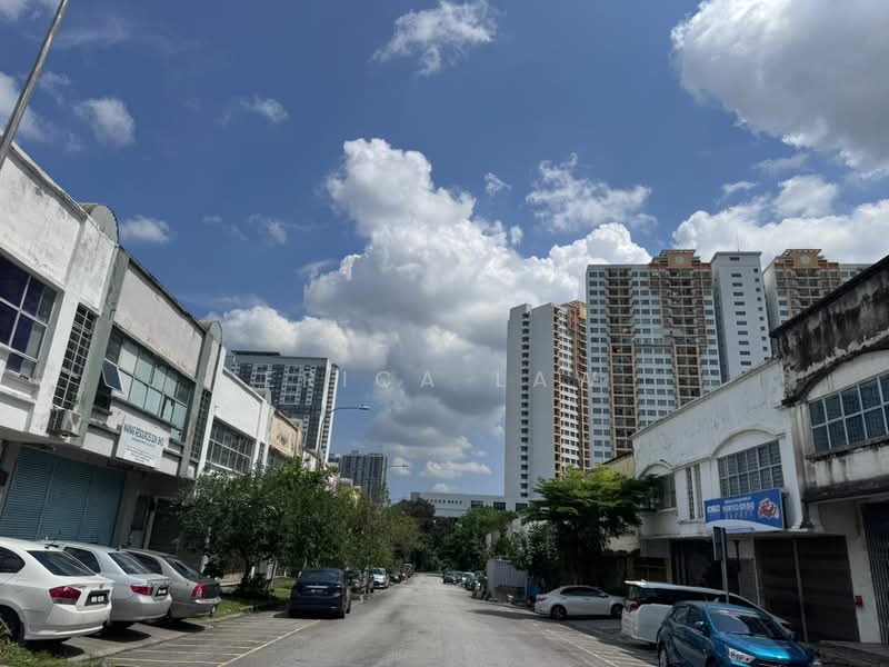 Factory for Rent in Jalan Klang Lama (Old Klang Road) (Kuala Lumpur) - Erica Law - Exterior - PropertyGuru.com.my