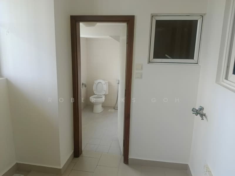 Condominium for Sale at Hijauan Kiara - Robert KS Goh - Bathroom - PropertyGuru.com.my