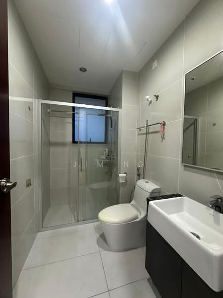 Kondominium untuk Disewa di Lovell @ Country Garden Danga Bay - Jim Ng - Bathroom - PropertyGuru.com.my